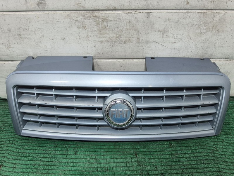Recambio de rejilla delantera para fiat doblo monospace (119_, 223_) 1.9 jtd referencia OEM IAM   