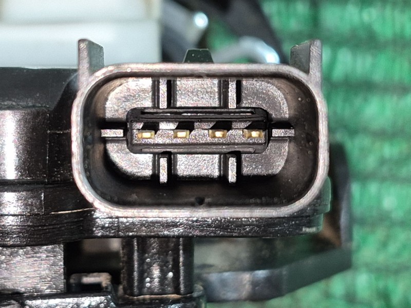 Recambio de cerradura puerta trasera izquierda para kia rio iii (ub) 1.1 crdi referencia OEM IAM   