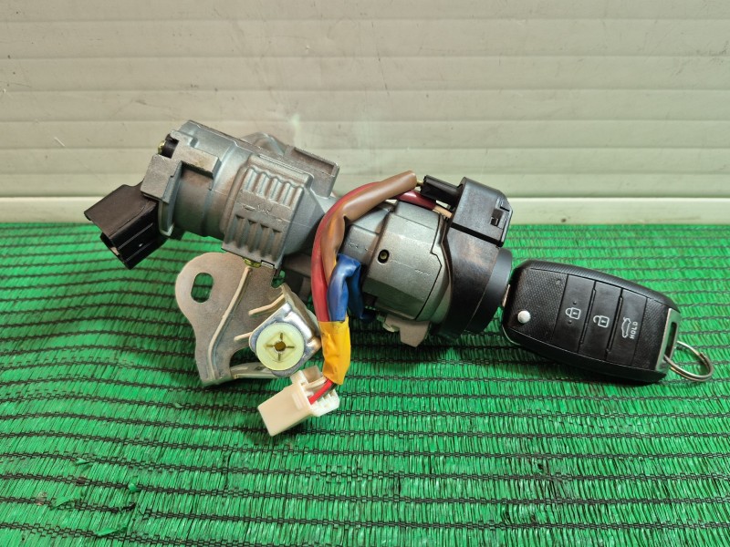 Recambio de conmutador de arranque para kia rio iii (ub) 1.1 crdi referencia OEM IAM   