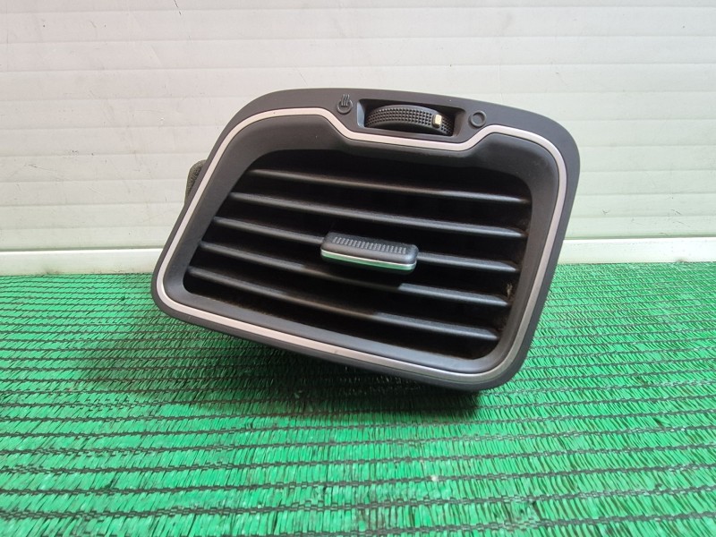 Recambio de rejilla aireadora para kia rio iii (ub) 1.1 crdi referencia OEM IAM   