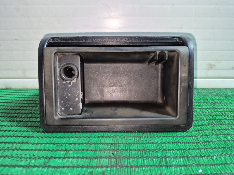 Recambio de cenicero para bmw 3 (e46) 316 i referencia OEM IAM   