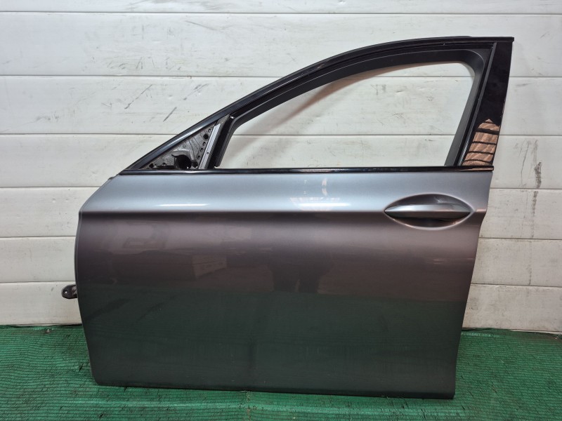 Recambio de puerta delantera izquierda para bmw 5 (f10) 525 d xdrive referencia OEM IAM   