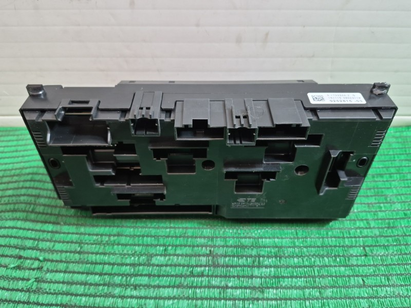 Recambio de caja reles / fusibles para bmw 5 (f10) 525 d xdrive referencia OEM IAM   