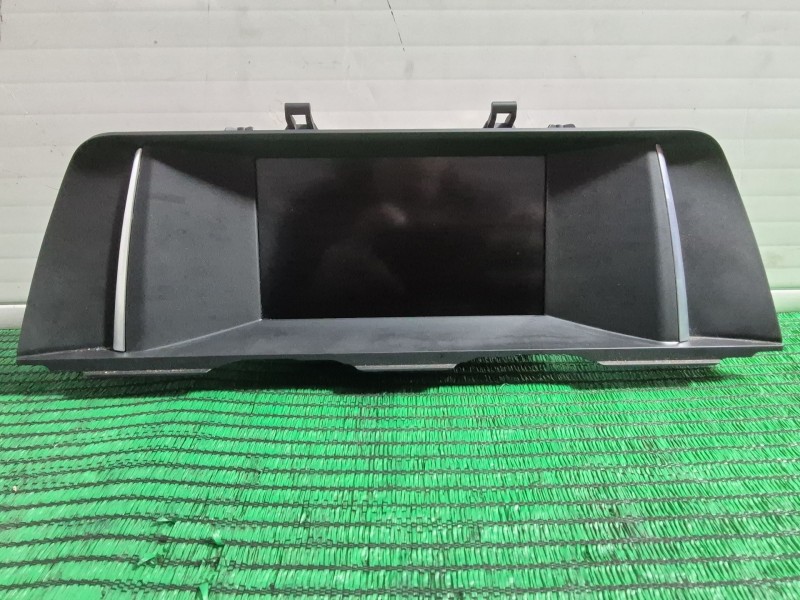 Recambio de pantalla multifuncion para bmw 5 (f10) 525 d xdrive referencia OEM IAM   