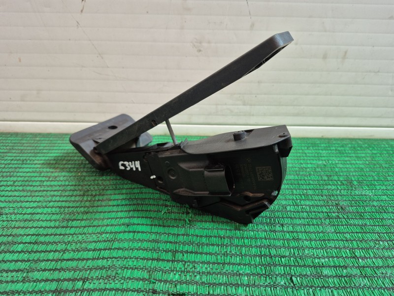 Recambio de pedal acelerador para bmw 5 (f10) 525 d xdrive referencia OEM IAM   