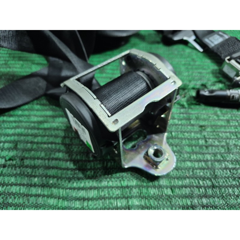 Recambio de cinturon seguridad delantero derecho para bmw 5 (f10) 525 d xdrive referencia OEM IAM   