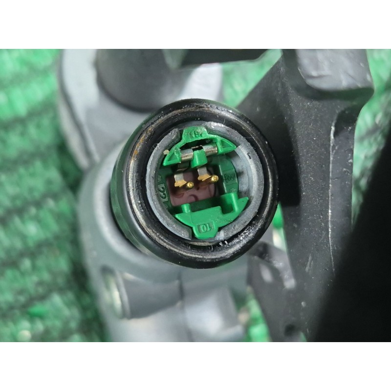 Recambio de cinturon seguridad delantero derecho para bmw 5 (f10) 525 d xdrive referencia OEM IAM   