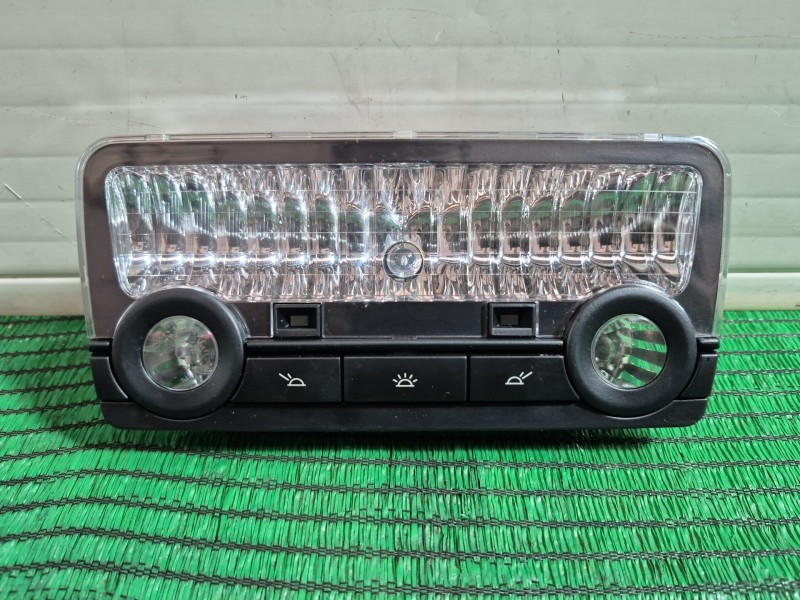 Recambio de luz interior para bmw 5 (f10) 525 d xdrive referencia OEM IAM   