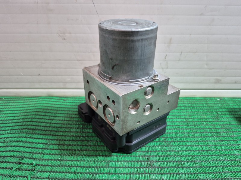 Recambio de abs para bmw 5 (f10) 525 d xdrive referencia OEM IAM   