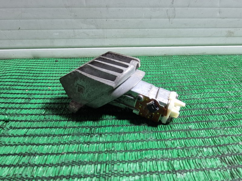 Recambio de modulo electronico para bmw 5 (f10) 525 d xdrive referencia OEM IAM 18592000 18592000 18592000