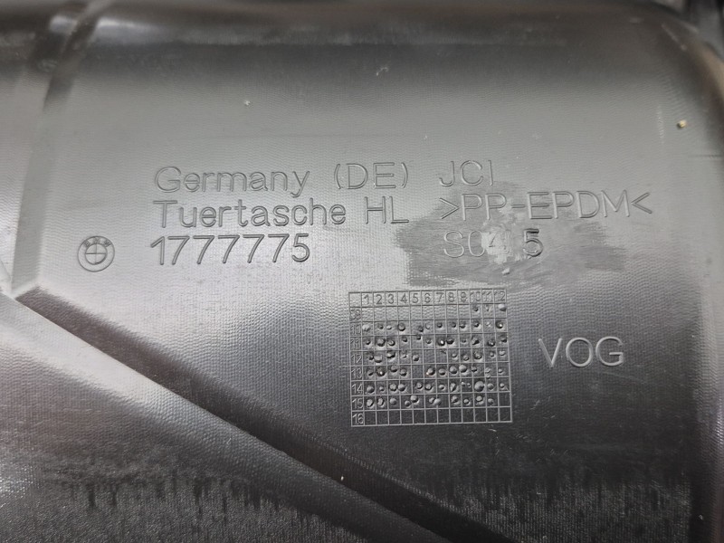 Recambio de guarnecido puerta trasera izquierda para bmw 5 (f10) 525 d xdrive referencia OEM IAM   