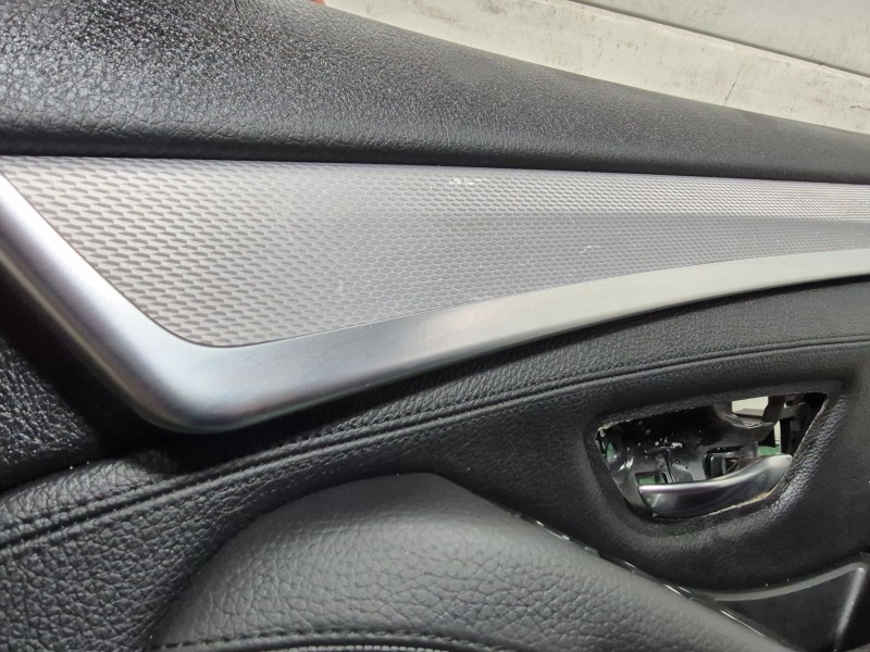 Recambio de guarnecido puerta delantera derecha para bmw 5 (f10) 525 d xdrive referencia OEM IAM   