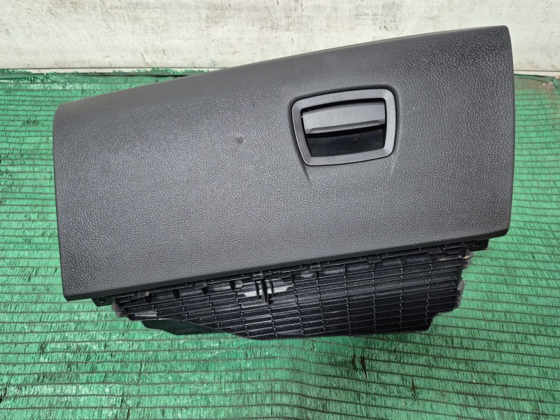 Recambio de guantera para bmw 5 (f10) 525 d xdrive referencia OEM IAM   