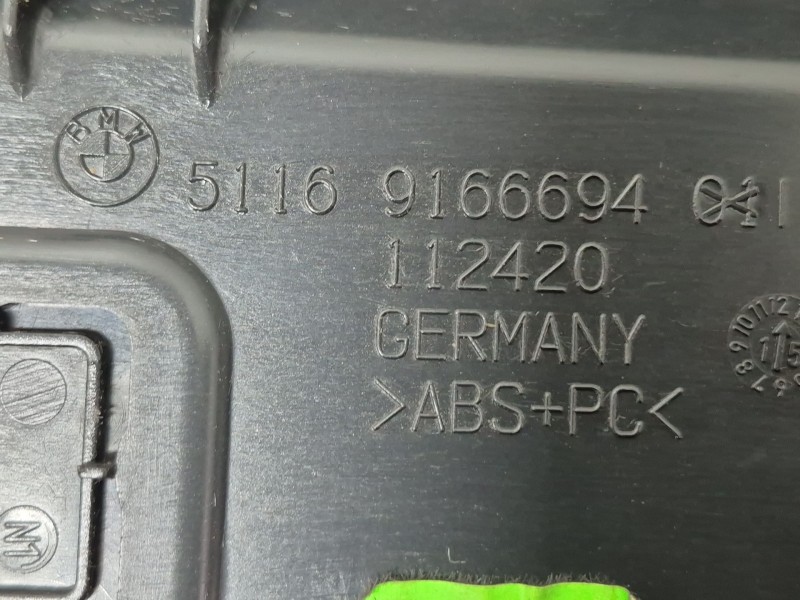 Recambio de guantera para bmw 5 (f10) 525 d xdrive referencia OEM IAM   