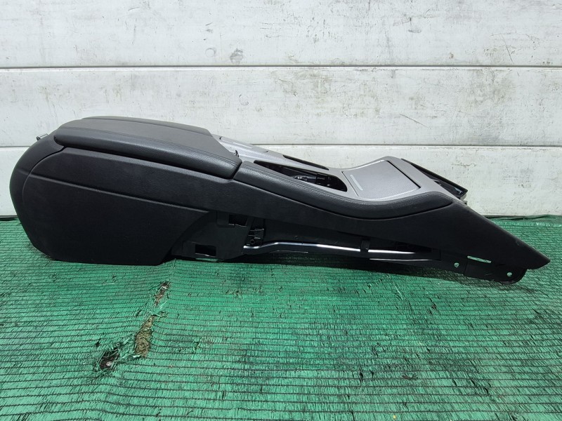 Recambio de consola central trasera para bmw 5 (f10) 525 d xdrive referencia OEM IAM   