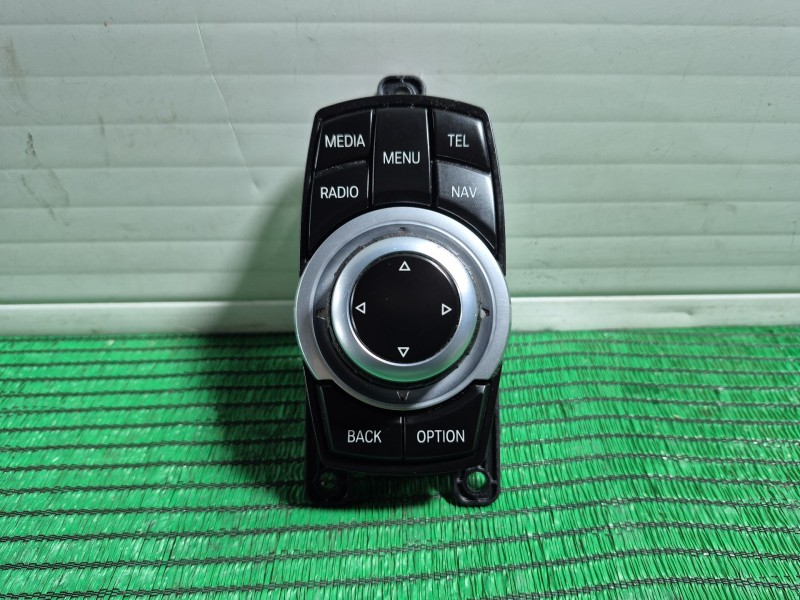 Recambio de mando multifuncion para bmw 5 (f10) 525 d xdrive referencia OEM IAM 65829286699-03 19226310 90120-943/0005 / B454067