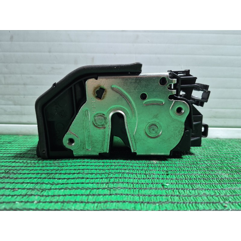 Recambio de cerradura puerta trasera derecha para bmw 5 (f10) 525 d xdrive referencia OEM IAM   