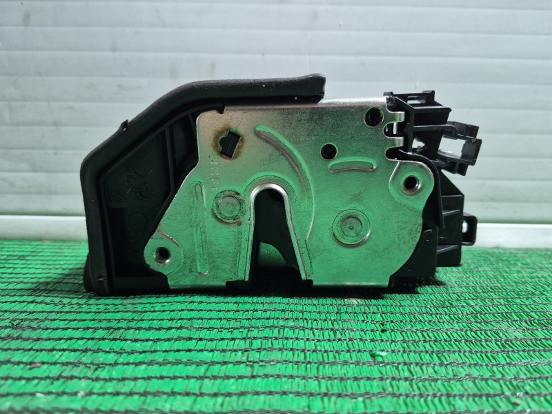 Recambio de cerradura puerta trasera derecha para bmw 5 (f10) 525 d xdrive referencia OEM IAM   