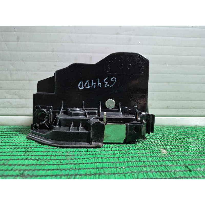 Recambio de cerradura puerta delantera derecha para bmw 5 (f10) 525 d xdrive referencia OEM IAM A053702 A053702 A053702