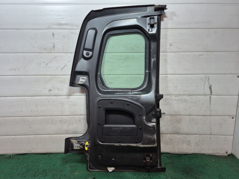 Recambio de puerta carga derecha para peugeot partner furgón/monospace 1.6 bluehdi 100 referencia OEM IAM   