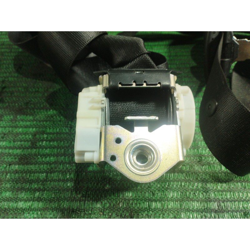 Recambio de cinturon seguridad trasero central para bmw 5 (f10) 525 d xdrive referencia OEM IAM   