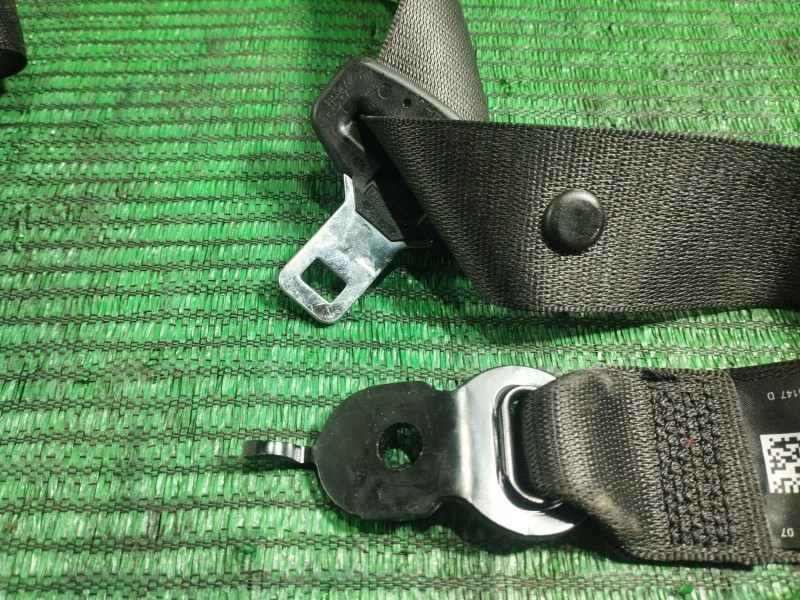 Recambio de cinturon seguridad trasero izquierdo para bmw 5 (f10) 525 d xdrive referencia OEM IAM   