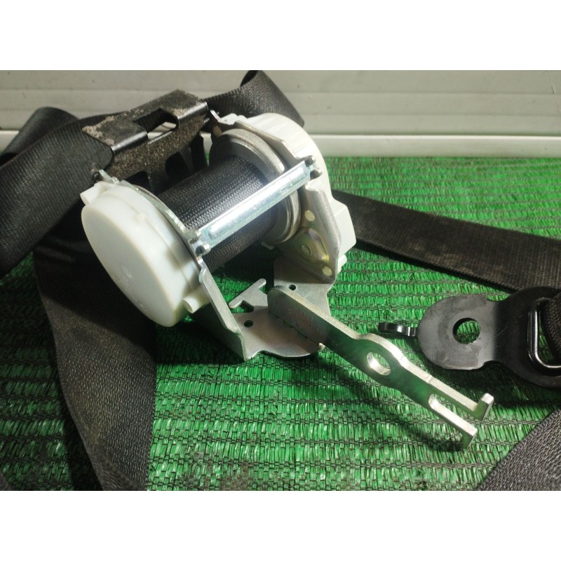 Recambio de cinturon seguridad trasero derecho para bmw 5 (f10) 525 d xdrive referencia OEM IAM   