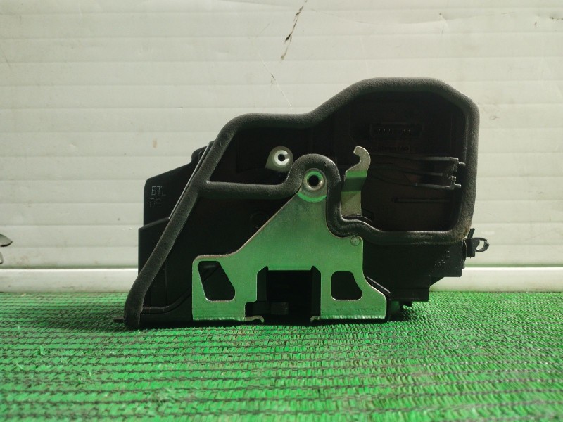 Recambio de cerradura puerta delantera izquierda para bmw 5 (f10) 525 d xdrive referencia OEM IAM   