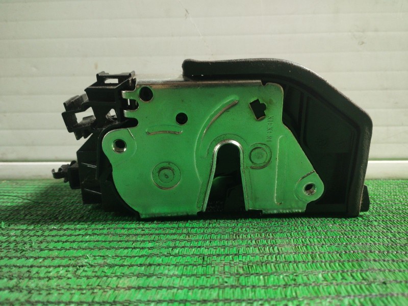 Recambio de cerradura puerta delantera izquierda para bmw 5 (f10) 525 d xdrive referencia OEM IAM   