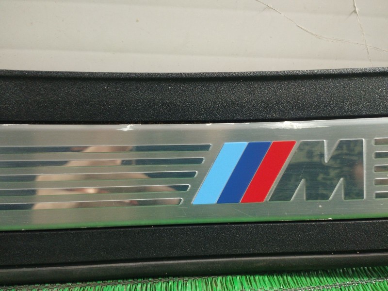 Recambio de moldura para bmw 5 (f10) 525 d xdrive referencia OEM IAM   
