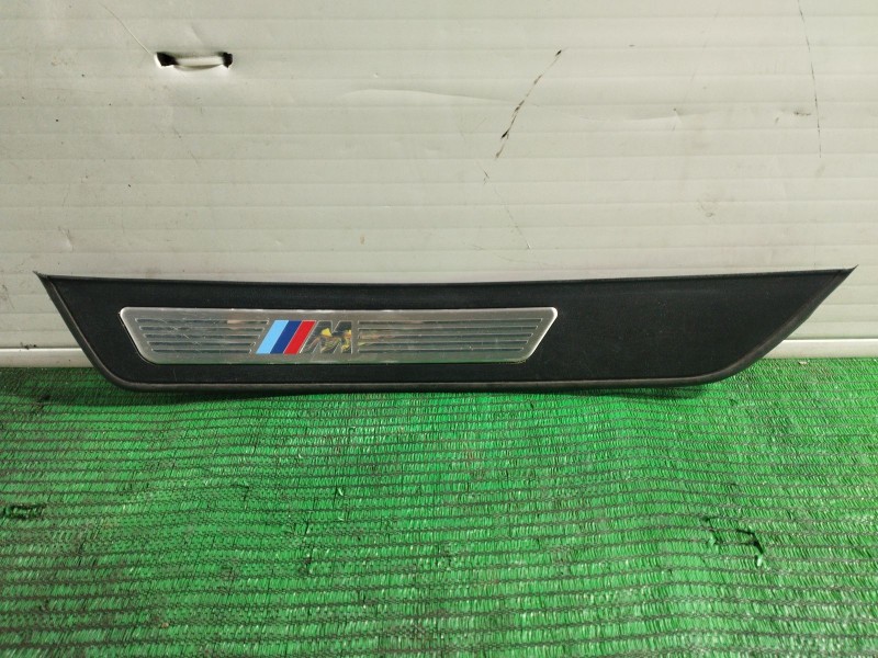 Recambio de moldura para bmw 5 (f10) 525 d xdrive referencia OEM IAM 51478050051-06  
