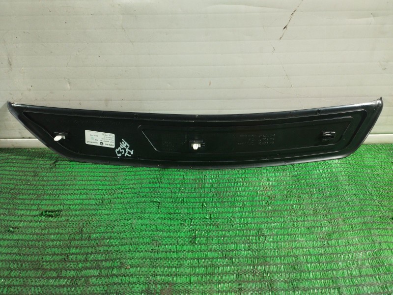 Recambio de moldura para bmw 5 (f10) 525 d xdrive referencia OEM IAM 51478050051-06  