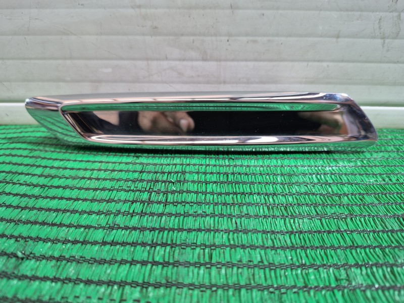 Recambio de moldura para bmw 5 (f10) 525 d xdrive referencia OEM IAM   