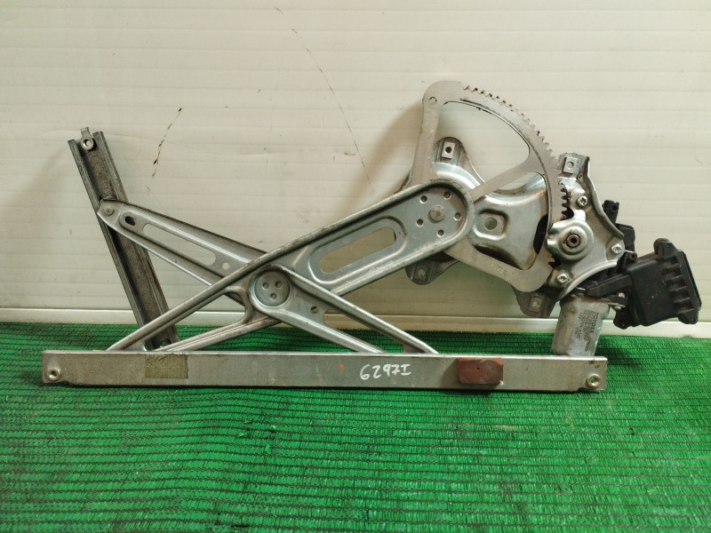 Recambio de elevalunas delantero izquierdo para toyota auris (_e15_) 1.6 (zre151_) referencia OEM IAM   
