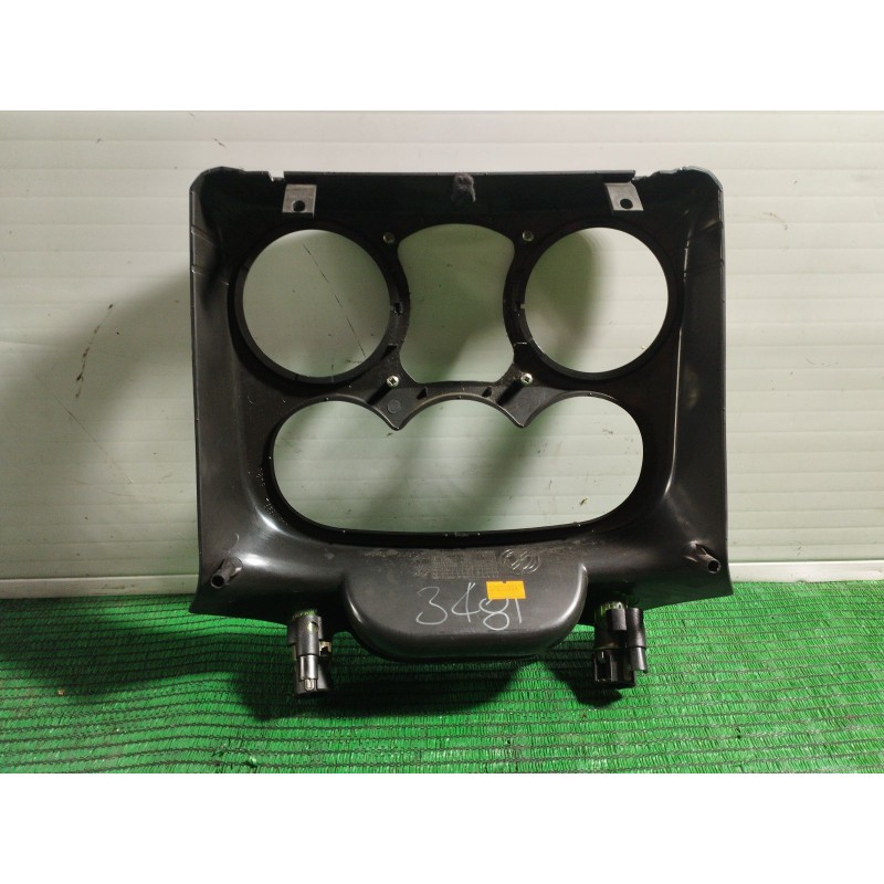 Recambio de moldura salpicadero para fiat doblo monospace (119_, 223_) 1.9 jtd referencia OEM IAM 735301985 7354198620E 73530198