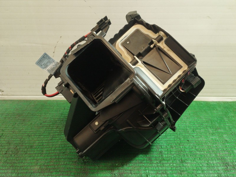 Recambio de ventilador calefaccion para bmw 5 (f10) 525 d xdrive referencia OEM IAM   