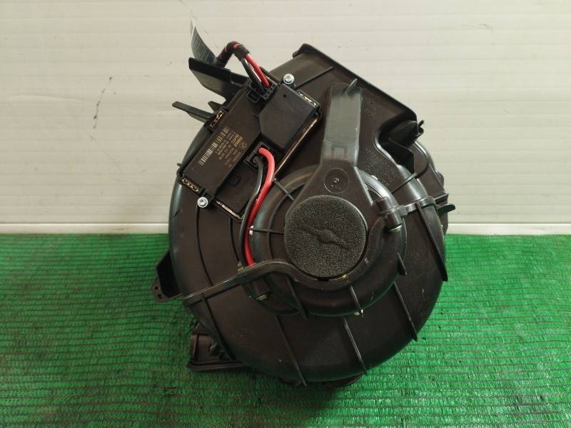 Recambio de ventilador calefaccion para bmw 5 (f10) 525 d xdrive referencia OEM IAM   