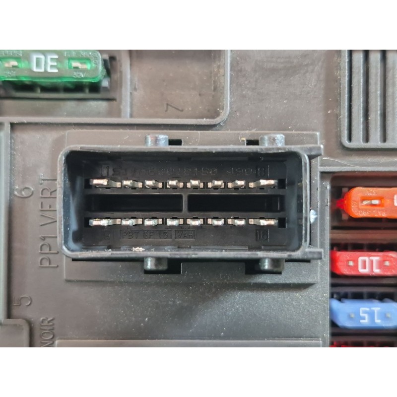 Recambio de caja reles / fusibles para citroën xsara picasso (n68) 1.6 referencia OEM IAM   