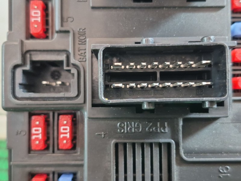 Recambio de caja reles / fusibles para citroën xsara picasso (n68) 1.6 referencia OEM IAM   