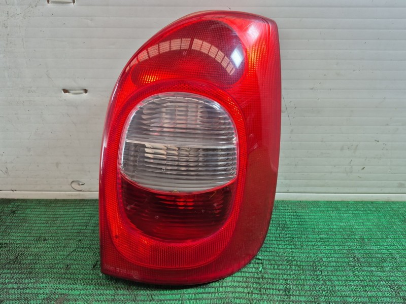 Recambio de piloto trasero derecho para citroën c1 (pm_, pn_) 1.0 referencia OEM IAM   