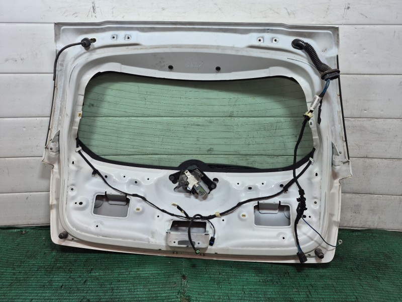 Recambio de porton trasero para citroën c3 ii (sc_) 1.2 vti 82 referencia OEM IAM   