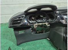 Recambio de salpicadero para citroën c3 ii (sc_) 1.2 vti 82 referencia OEM IAM    2