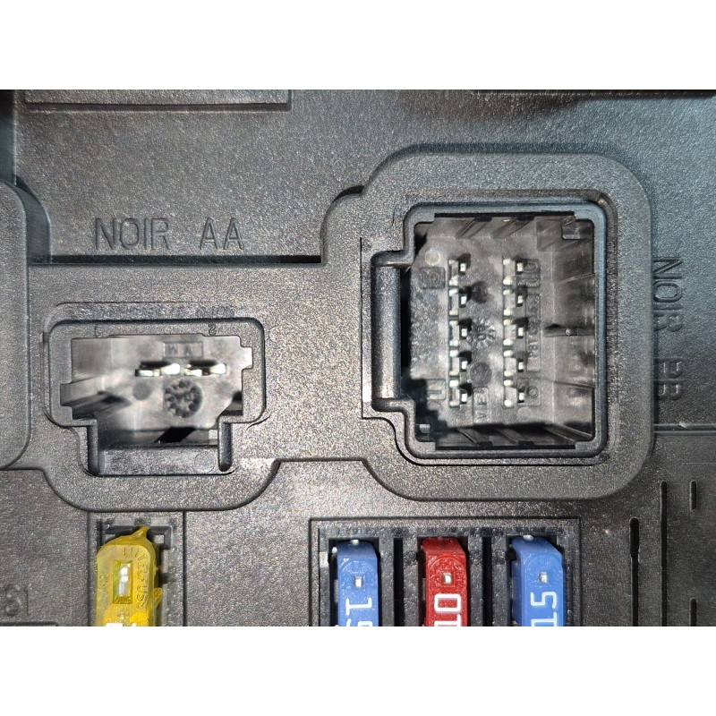 Recambio de caja reles / fusibles para citroën xsara picasso (n68) 1.6 referencia OEM IAM 9653667580 S118085320E BSIE0100