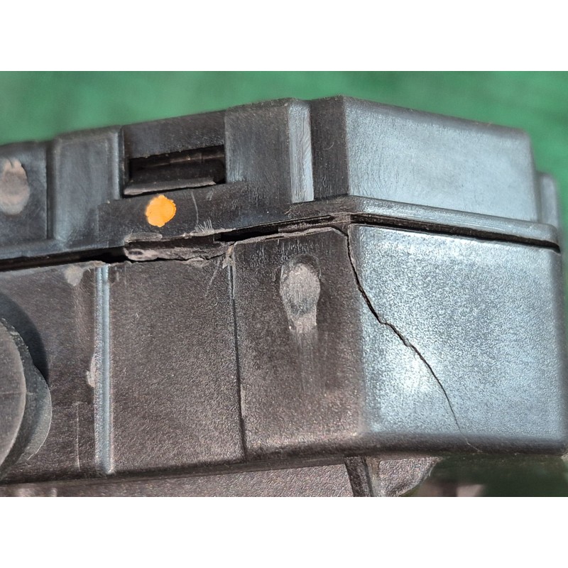 Recambio de caja reles / fusibles para citroën xsara picasso (n68) 1.6 referencia OEM IAM 9653667580 S118085320E BSIE0100