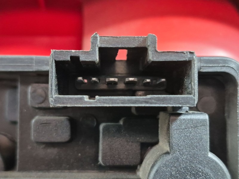 Recambio de piloto trasero derecho para citroën xsara picasso (n68) 1.6 referencia OEM IAM 6500O5780 89032868 