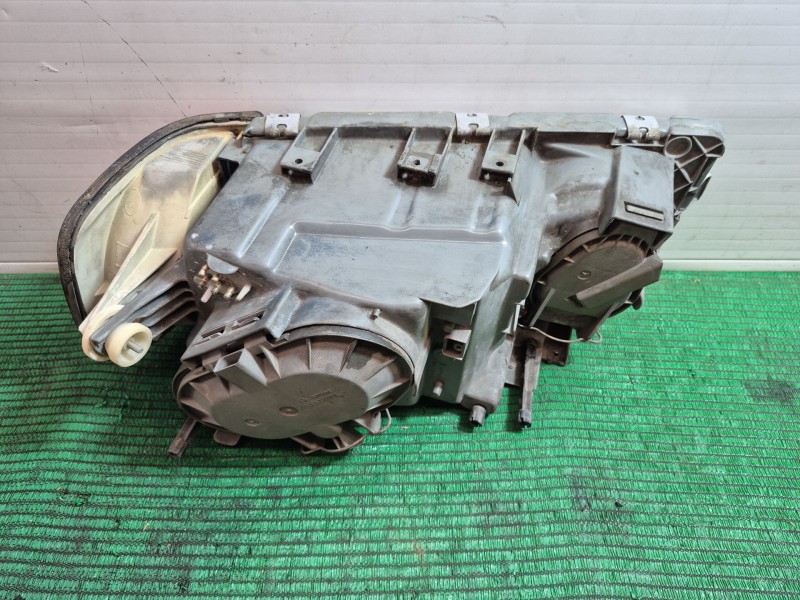 Recambio de faro derecho para mercedes-benz /8 (w114) 280 (114.060) referencia OEM IAM   