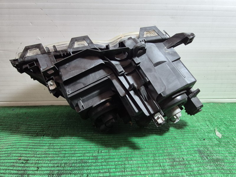 Recambio de faro izquierdo para peugeot partner furgón/monospace 1.6 bluehdi 100 referencia OEM IAM 63126910955 6910955 58301000