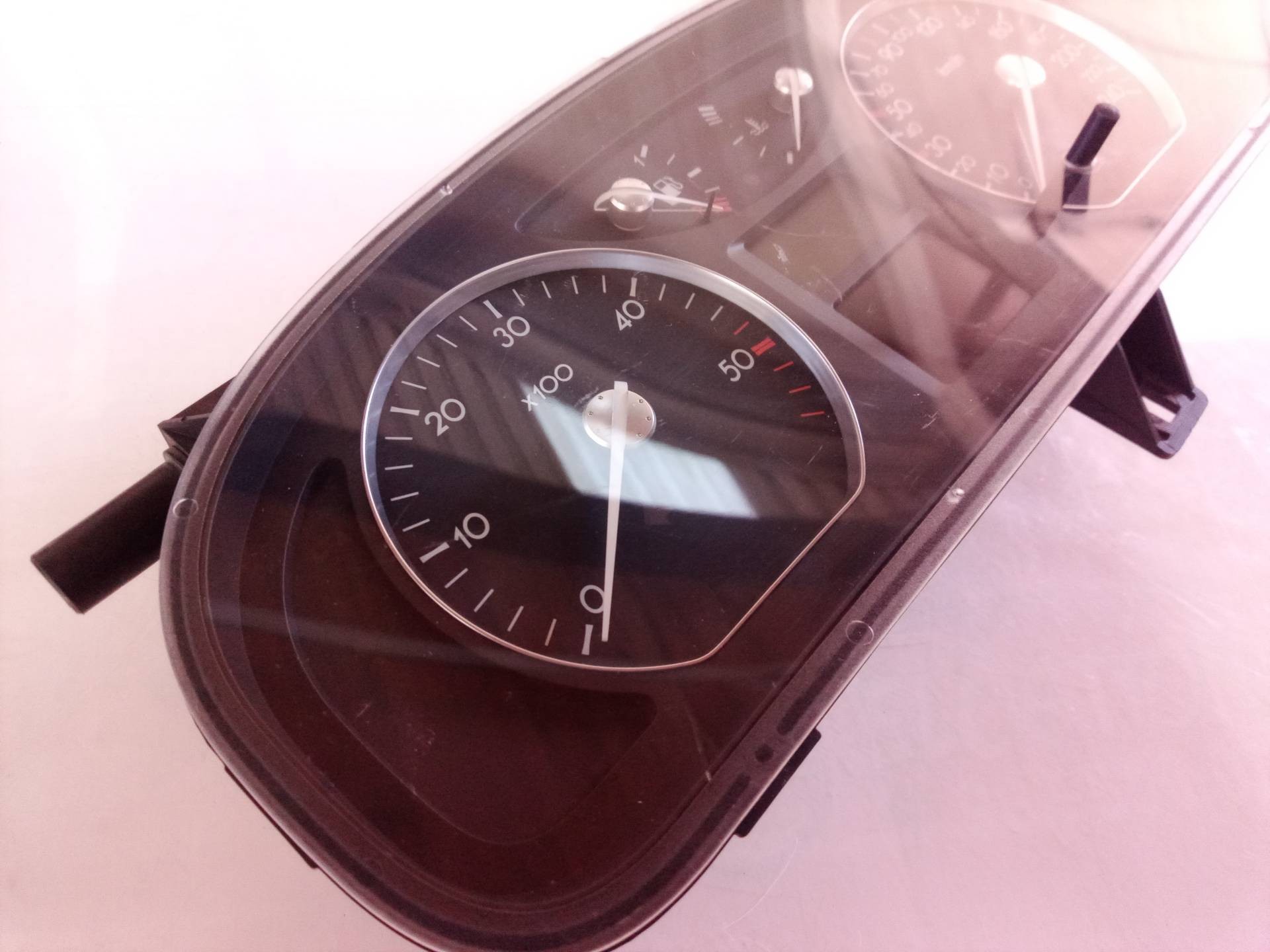 8200328449 COMPTEUR DE VITESSE TABLEAU DE BORD / 6W0N41A3 / 501018880086 / 65326 - Photo 3/10