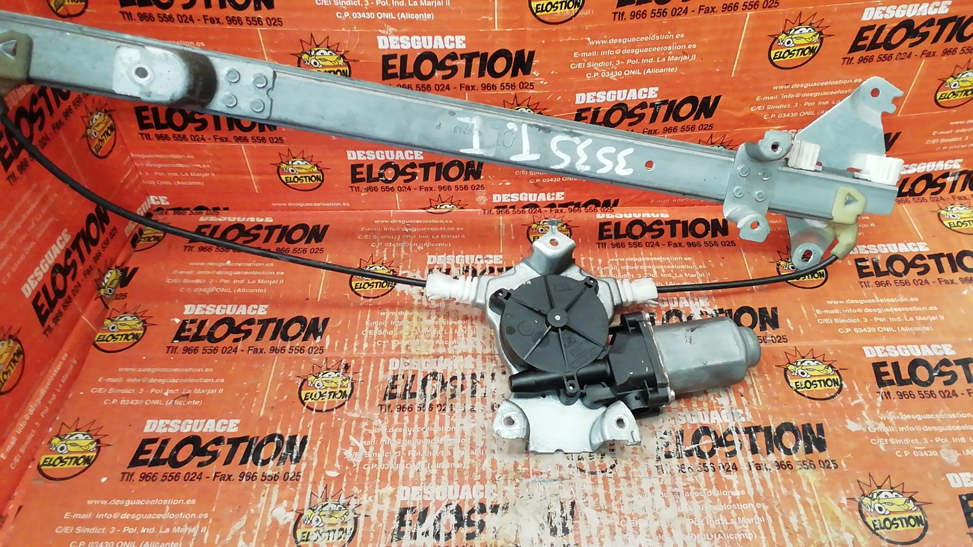 LEVE GLACE ARRIÈRE GAUCHE / 577178 POUR NISSAN NAVARA PICK-UP D40M DOBLE CAB F - Photo 1/9