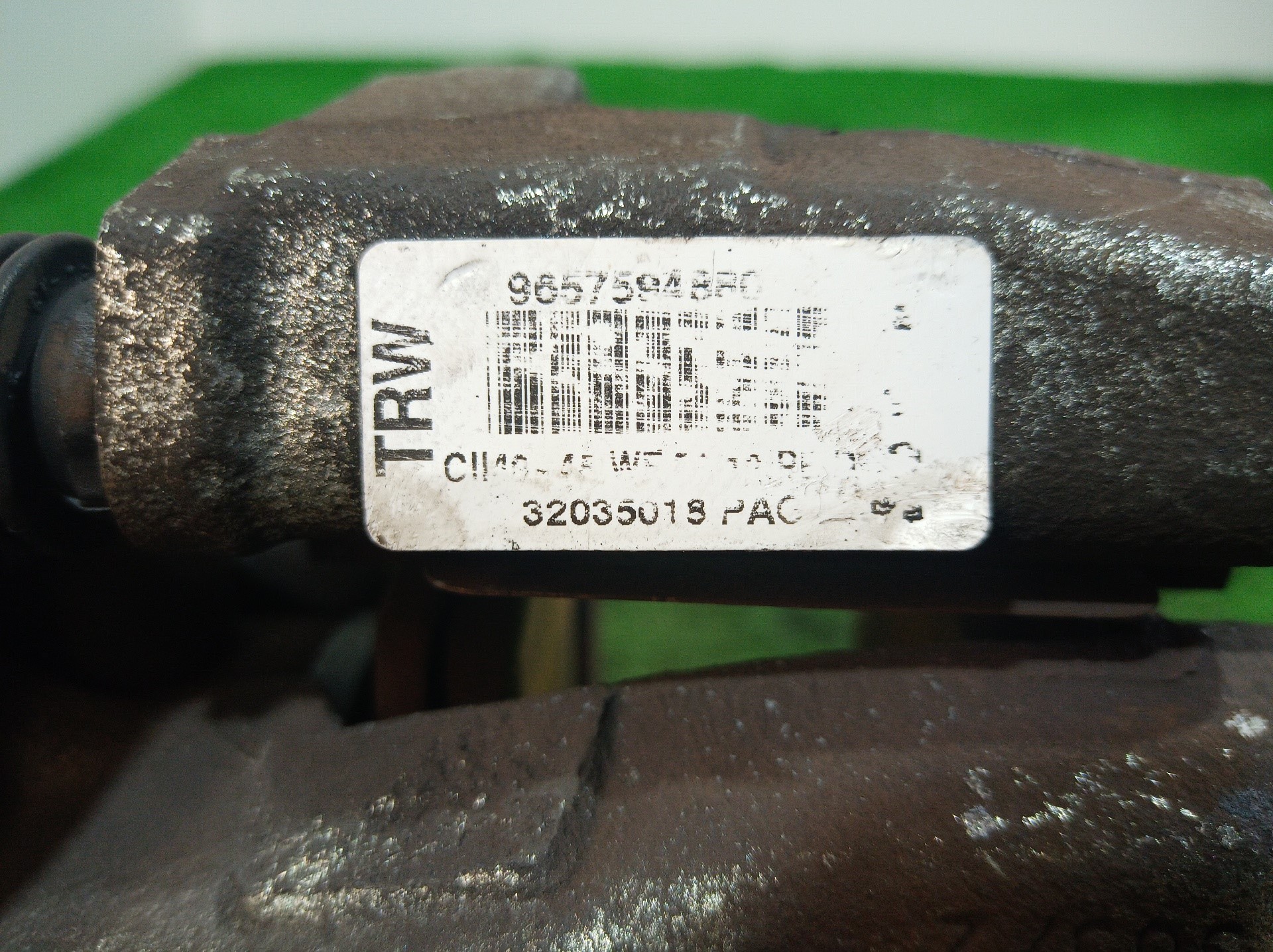 9657594880 ETRIER DE FREIN AVANT DROIT / 9657594880 / 9657594880 / 591269 POUR P - Photo 9/10